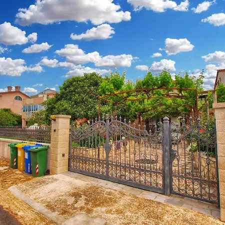 Appartement Fuer 5 Personen Ca 49 Qm In Rovinj-cocaletto, Istrien Istrische Riviera Rovinj